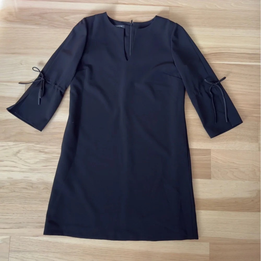 Lafayette 148 Dress Size M 3/4 Sleeve Shift Black Tie Sleeves Tech Cloth Pockets - Picture 3 of 11